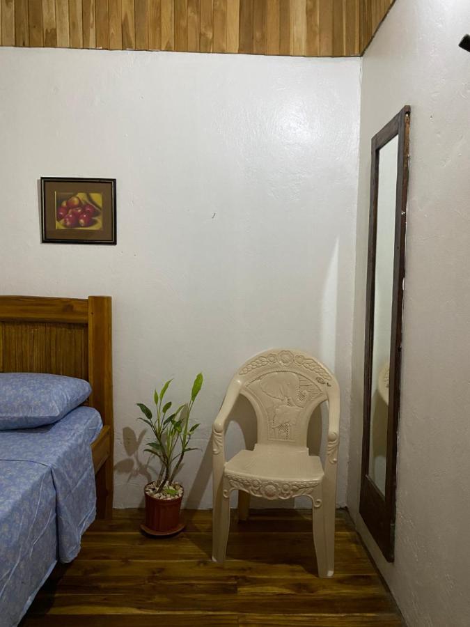 Mauras Tropical Mini Hostel & Tours Пакера Екстериор снимка