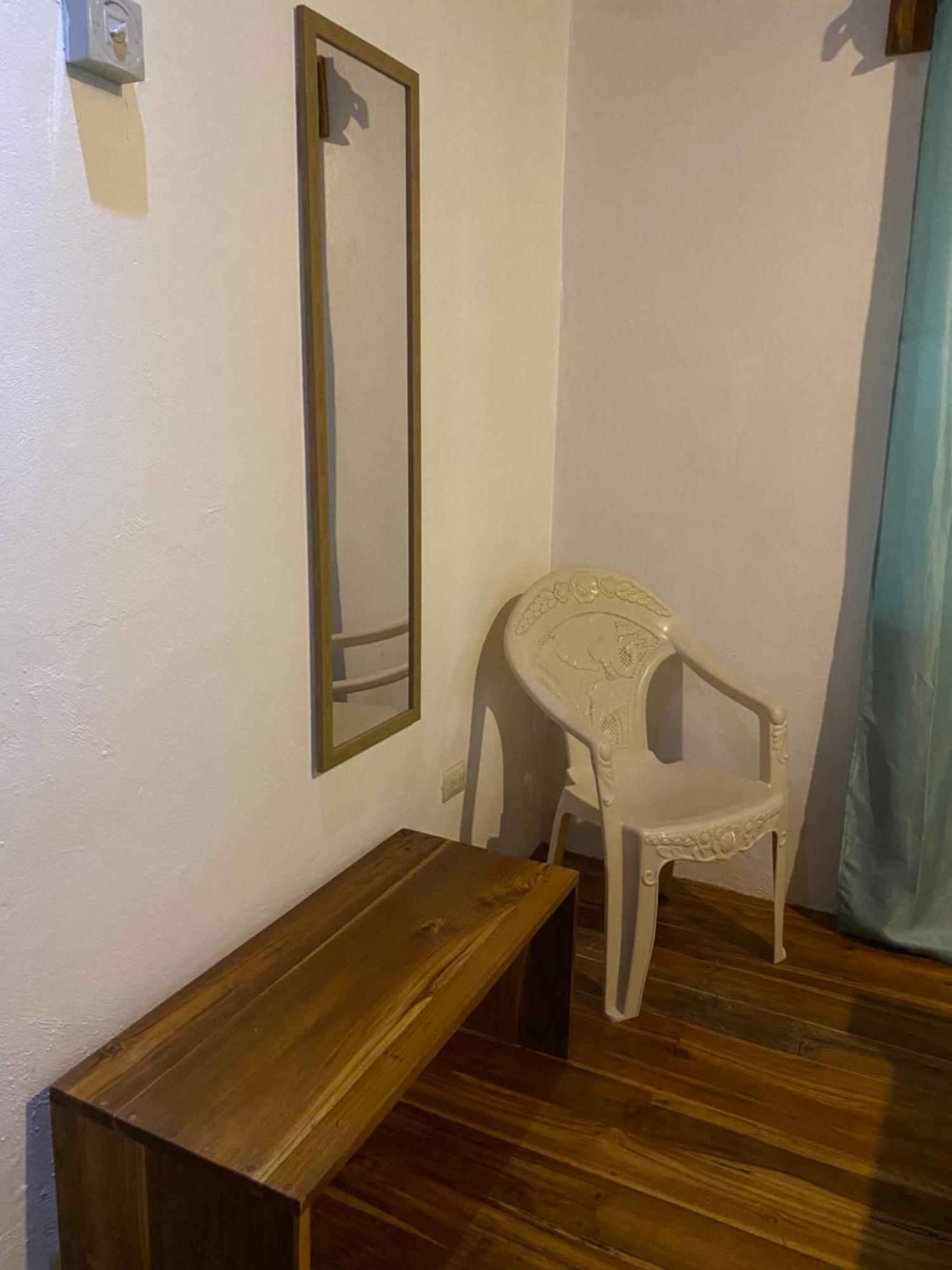 Mauras Tropical Mini Hostel & Tours Пакера Екстериор снимка